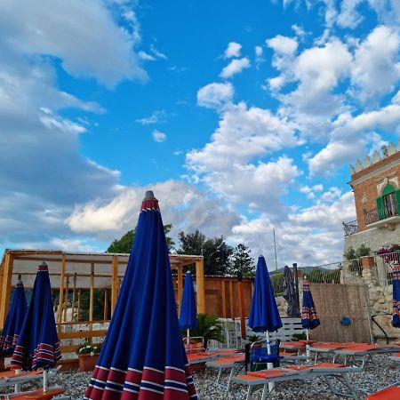 Apartments Villaggio Riccio มัตตีนาตา ภายนอก รูปภาพ