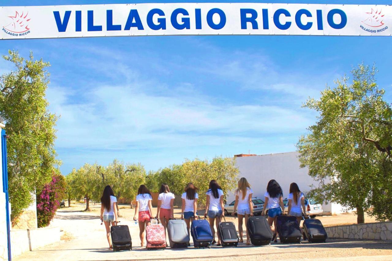 Apartments Villaggio Riccio มัตตีนาตา ภายนอก รูปภาพ