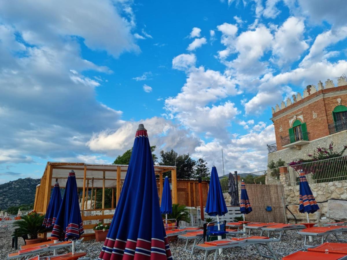 Apartments Villaggio Riccio มัตตีนาตา ภายนอก รูปภาพ